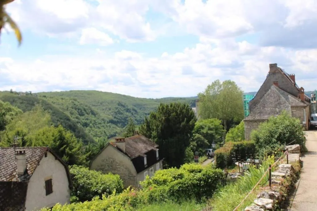 Maison De Charme Montvalent 0*,  France