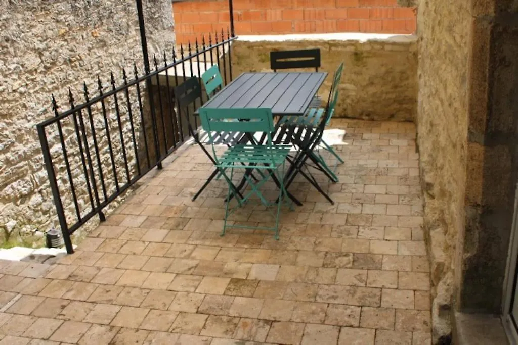 Holiday home Maison De Charme Montvalent